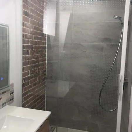 בית נופש Le *